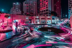 Xứ nhà giàu Dubai khác lạ trong bộ ảnh phơi sáng