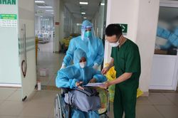 Bệnh nhân Covid-19 nguy kịch thứ 13 xuất viện sau 6 lần lọc máu