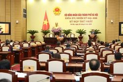 Hà Nội: Thông qua Nghị quyết quy định một số cơ chế chi đặc thù trong phòng, chống dịch Covid-19