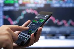 Từ vực sâu thăm thẳm, Bitcoin tăng một mạch 5.000 USD