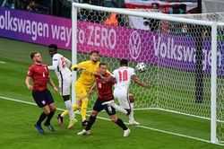 CH Séc - Anh: Jack Grealish thể hiện đẳng cấp, ngôi đầu cho 'Tam Sư' | EURO 2020