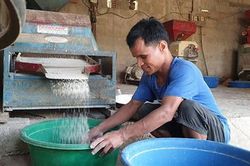 Nghị lực của chàng trai mù lòa