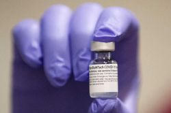 Bị tiêm quá liều vaccine COVID-19, ảnh hưởng thế nào?