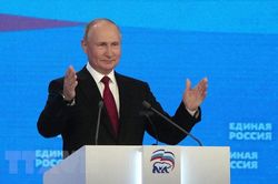 Tổng thống Putin khẳng định nguyên tắc phát triển tiềm lực quốc phòng