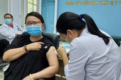 Tiêm vắc-xin xong, xét nghiệm Covid-19 có bị 'dương tính giả'?