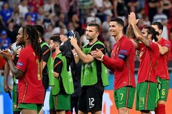 Xác định 8 cặp đấu vòng 1/8 EURO 2020