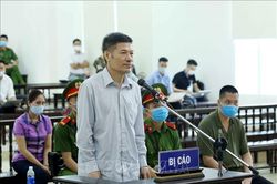 Y án sơ thẩm 10 năm tù với nguyên Giám đốc CDC Hà Nội