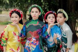 Phi Nhung: 'Cảm ơn ông trời đã cho con những đứa con biết thương mẹ thương các em'