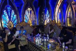 Cà Mau: Bắt nhóm đối tượng sử dụng ma túy tại cơ sở karaoke