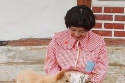 Cô gái xứ Hàn làm vlog về cuộc sống đồng quê thu hút người xem