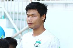Đông Triều khóc khi nghe điện con chào đời