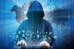 Cứ 3 email rác lại có một email có đính kèm tập tin mã độc