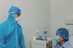 Kịch tính 45 ngày cứu sống sản phụ mắc COVID-19