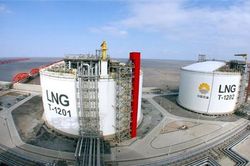 Kho cảng LNG đang thành món nợ nặng nề