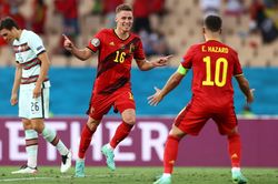 Thorgan Hazard lập siêu phẩm, Bỉ biến Bồ Đào Nha thành cựu vương Euro