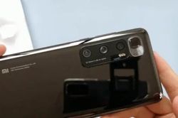 Để mẹ dùng máy tính, một blogger đền hơn 150.000 USD vì lộ thông tin điện thoại Xiaomi