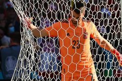 Croatia 3-5 Tây Ban Nha: Sai lầm của Unai Simon và nỗi lo nơi khung gỗ