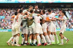 Tây Ban Nha thắng 5-3 Croatia tại vòng 16 đội Euro 2020