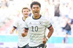 Anh vs Đức: Duyên ghi bàn của Gnabry ở London