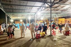 Liên quan ca COVID-19, Đà Nẵng xét nghiệm hơn 1.000 người cảng cá Thọ Quang