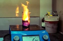 Vật liệu nano giúp loại bỏ kim loại nguy hiểm trong nước