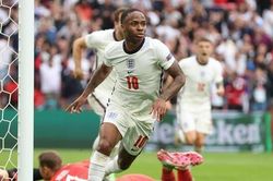 Đức thất bại vì thiếu mẫu cầu thủ như Raheem Sterling