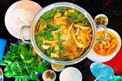 Lẩu đặc sản nổi tiếng Đà Lạt: Đi máy bay ra Hà Nội, đảm bảo còn bốc khói