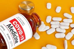Những cuộc 'săn tìm' loại thuốc uống điều trị COVID-19