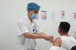 Người dân không nên e ngại việc tiêm vaccine phòng COVID-19
