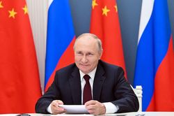 Tổng thống Putin quan ngại việc NATO tăng cường 'liên kết quân sự' với Ukraine