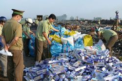 Các hình thức xử phạt đối với hành vi sản xuất, buôn bán hàng giả, hàng cấm