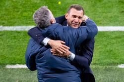 EURO 2020 ngày 30/6: Ukraine vào tứ kết, HLV Shevchenko bật khóc