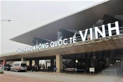 Nghệ An đề nghị tạm dừng các chuyến bay đi và đến sân bay Vinh để phòng dịch