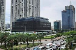 Sau 3 năm chỉ đạo thu hồi, vì sao showroom Lexus Thăng Long chưa giải tỏa?
