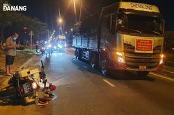 Tài xế không chấp hành hiệu lệnh, tông một cảnh sát giao thông bị thương