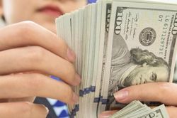 Tỷ giá hôm nay ngày 9/6: USD trung tâm quay đầu phục hồi 5 đồng