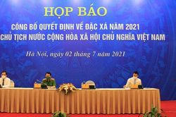 Chủ tịch nước Nguyễn Xuân Phúc ký Quyết định đặc xá năm 2021