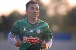 Lee Nguyễn lại phải chia tay đồng đội
