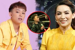 Lùm xùm vừa bớt ầm ỉ, dân tình lại truyền tay clip Hồ Văn Cường 'chui' gầm sân khấu hát bè cho Phi Nhung