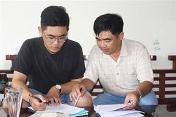 Đồng hành với con trong mùa thi