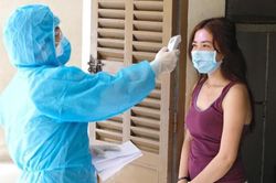 F1 cách ly tại nhà: Làm gì để bảo đảm an toàn cho người chung sống?