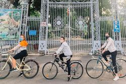 Trending mùa dịch ở TP.HCM: Đeo khẩu trang, đạp xe, nâng cao sức khỏe