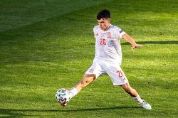 Ý vs Tây Ban Nha: Chiếc khiên của Luis Enrique