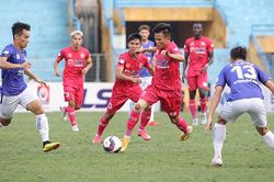 HLV Park Hang Seo thở phào khi AFC Cup bị hủy