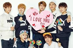 BTS fanboy lộ liễu, đến Suga 'man rợ' cũng hớn hở thế này
