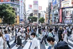 Nhật Bản mở rộng hạn chế COVID hai tuần trước Thế vận hội Tokyo