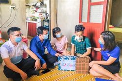 Thành lập 30 đội hình thanh niên tình nguyện 'Tiếp sức mùa thi'