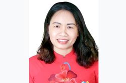 Hết lòng 'trồng người'