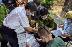 Giữ vững an ninh trật tự trong dịch bệnh phức tạp