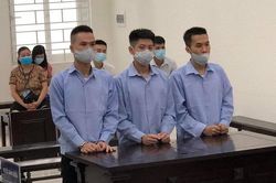 Người phụ nữ giải cứu con trai khỏi nhóm bắt cóc bằng sự khôn ngoan